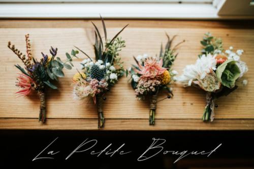 Wolvertton Signature Font 7