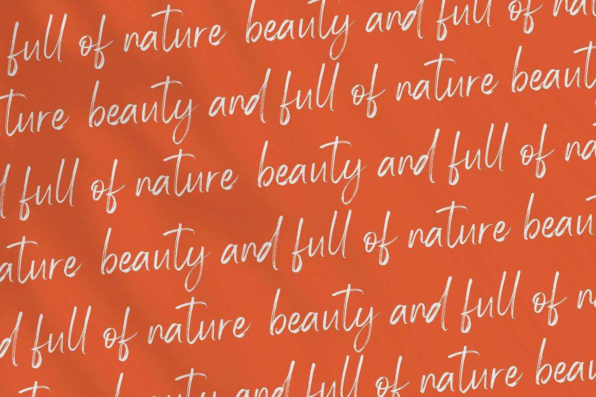 Blingstone Brush Font 5