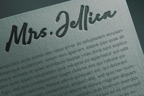 Adelina Camarie Signature Font 6