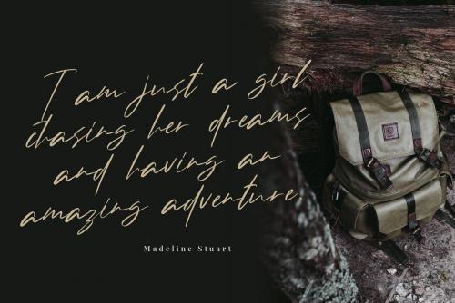 Andrea Roft Script Font 3