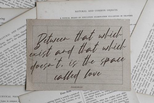 Andrea Roft Script Font 8