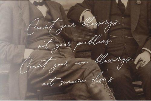 Antonio Fischer Signature Monoline Font 3