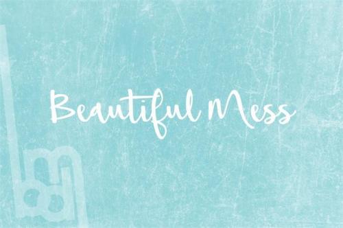 Beautiful Mess Font 0