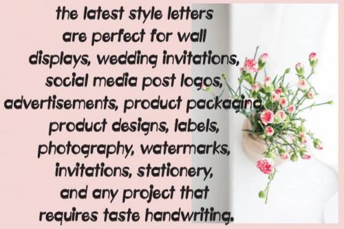 Boom Book Display Font 3