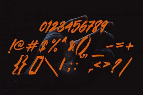 Brotherhod Brush Font 6