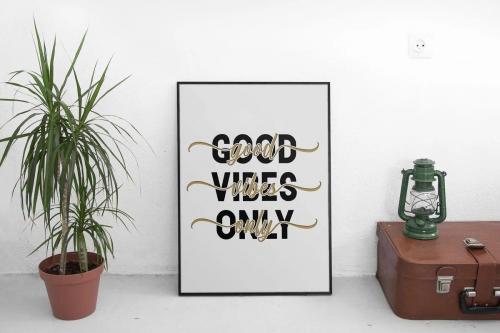 Centie Calligraphy Font Duo 7