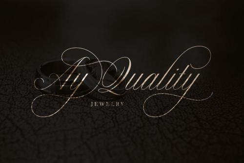 Claudya Script Font 2