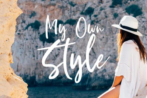 Darkside Brush Font 4