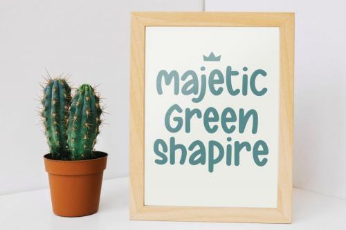 Dashing Unicorn Handwritten Font 4