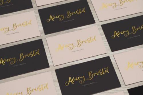 Fancy Darling Calligraphy Font 3