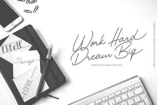 Hamillton Signature Font 6