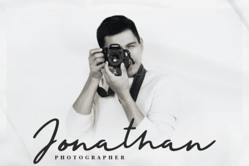 Holligate Signature Script Font 2