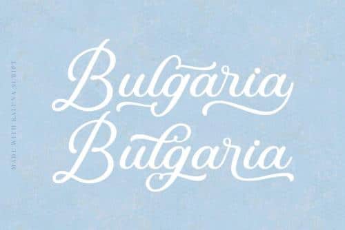 Kaluna Calligraphy Font 3