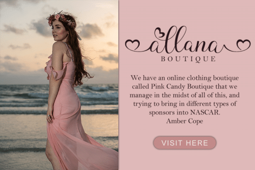 Magdolina Calligraphy Font 4