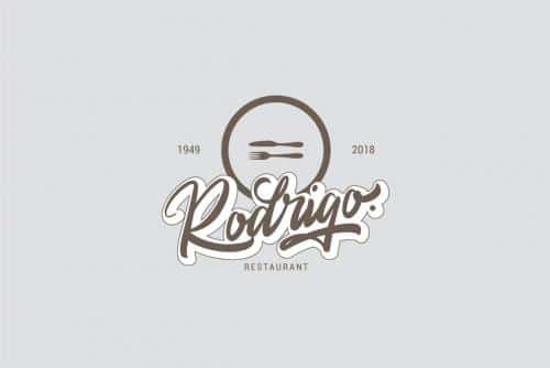 Rommantis Script Font 5