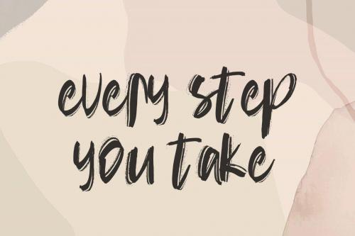 Rubin Key Brush Font 4