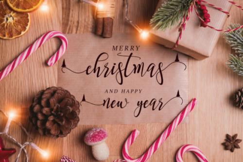 Snowy Holiday Calligraphy Font 3