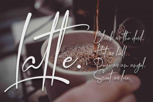 Confidently Handwritten Font 4