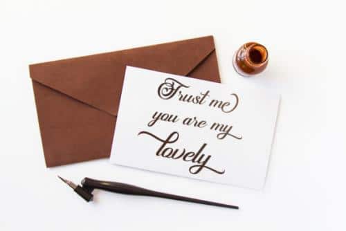 Feeling Lovely Font 10