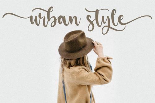 Twinkle Magic Script Font 4