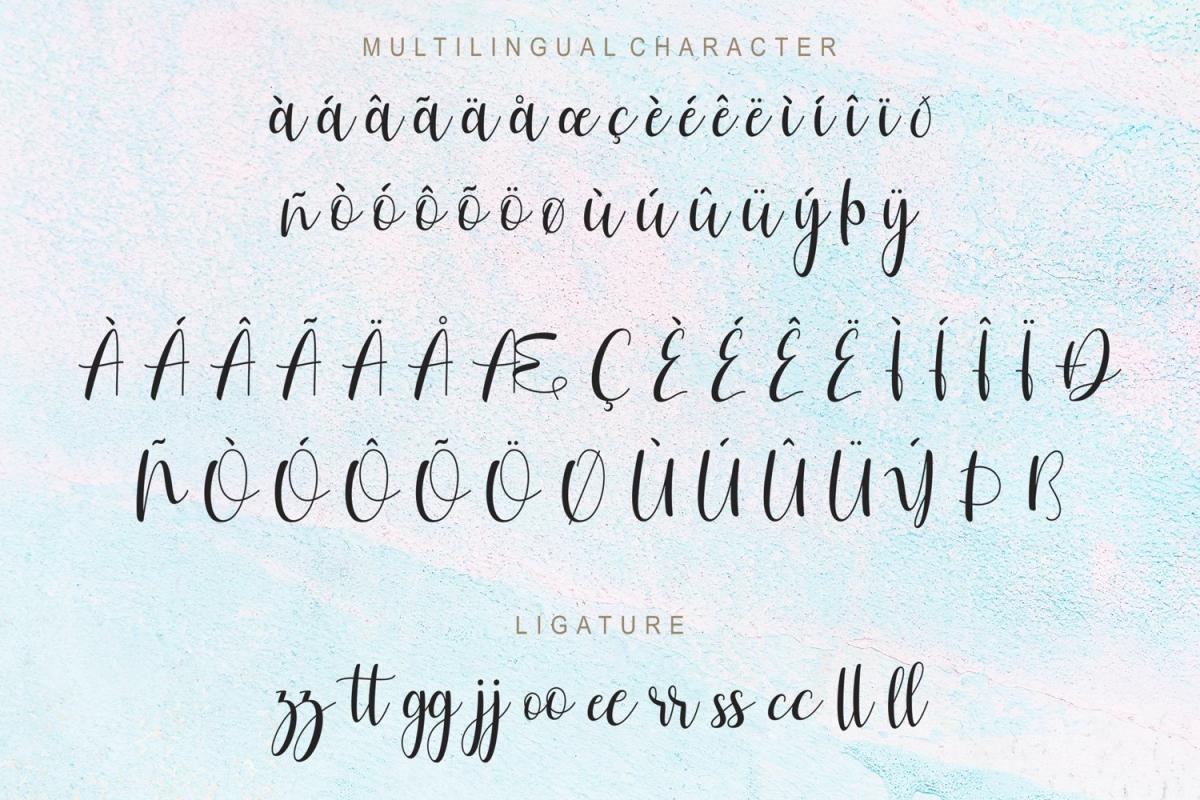 Hailluna Font 9
