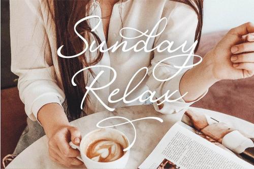 Loyalty Script Font 11
