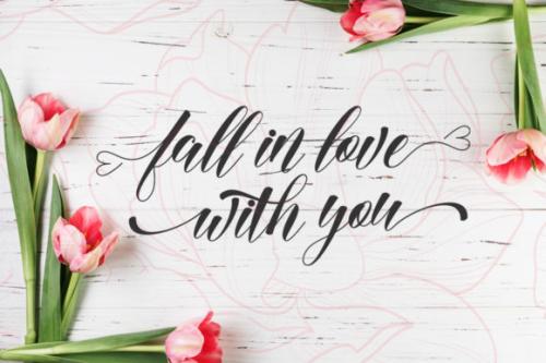 Medina Script Font 1 (1)