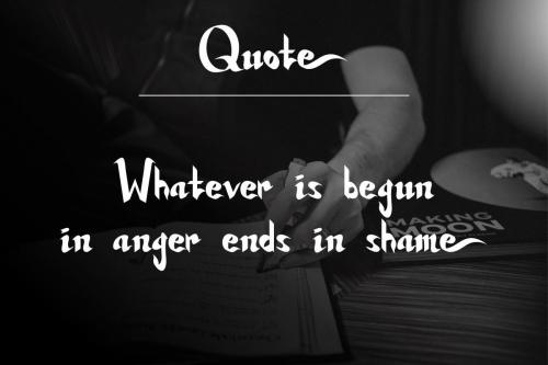 Bottom-Royale-Script-Tattoo-Font-3