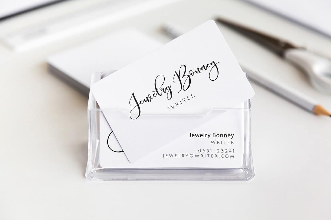 Sleeplesson Script Font