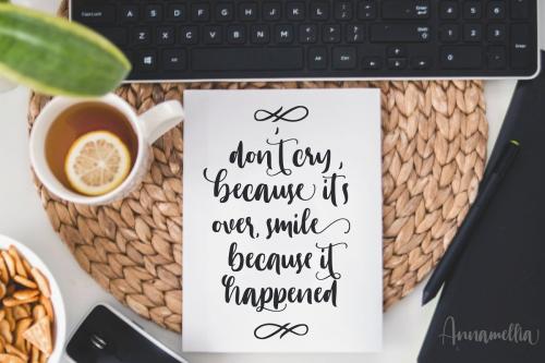 Annamellia Handlettering Font