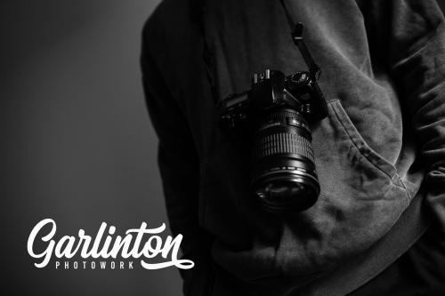 Arthein Bold Script Font
