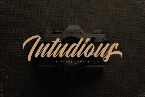 Atlantic Time Script Font