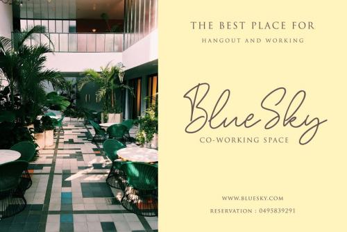 Attahost Signature Font