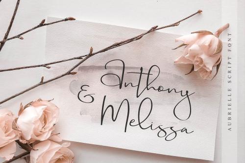 Aubrielle Script Font