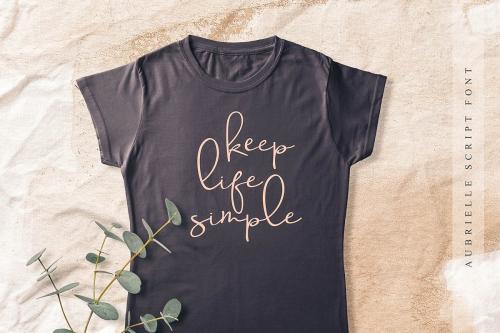 Aubrielle Script Font