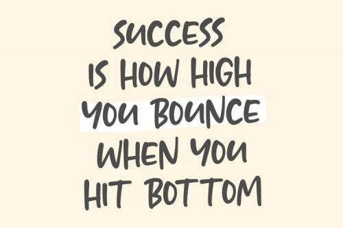 BOUNCY Script Font