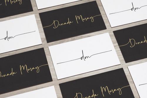 Balnes Modern Script Font