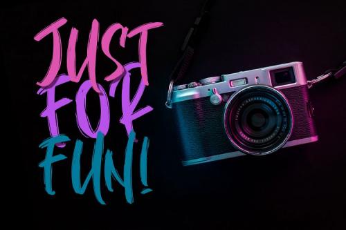 Blackball Brush Font