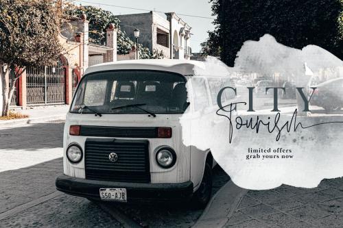 Boulders Beach Handwritten Font