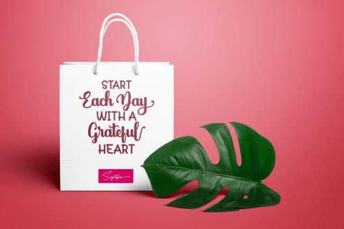 Brights Diamond Script Font