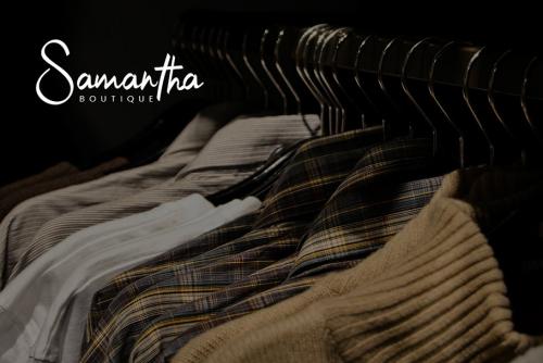 Bulgatti Luxury Script Font