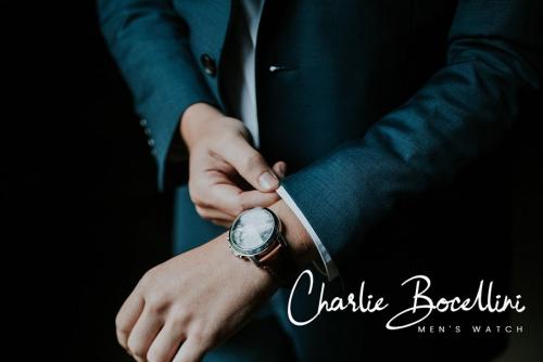 Bulgatti Luxury Script Font