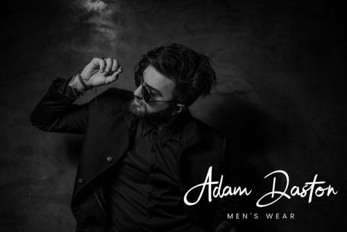 Bulgatti Luxury Script Font