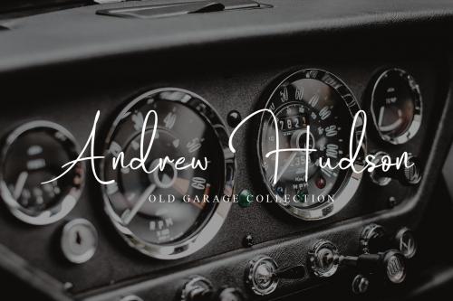 Cambridge Script Font