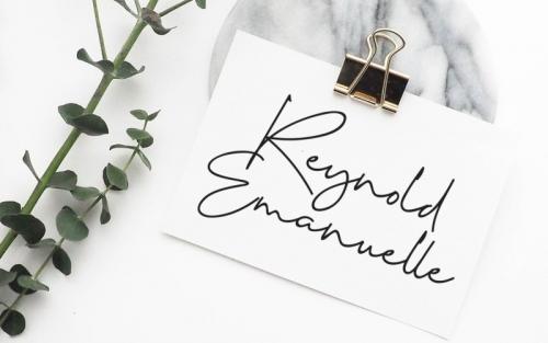 Cervanttis Signature Font