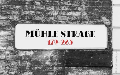 Chicago Moonshine Font