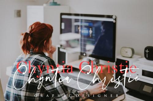 Chunky Handwritten Signature Font