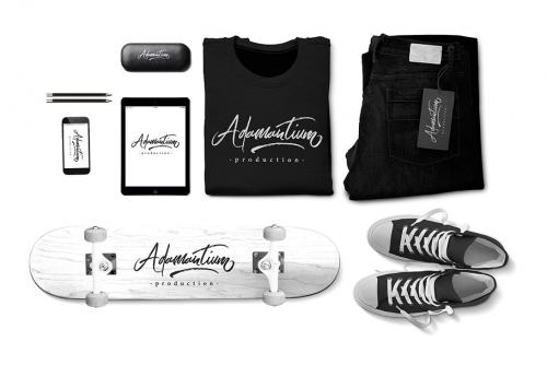 Connoisseurs Handbrush Font