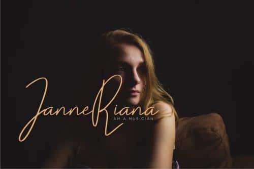 Darcey Oliver Signature Font
