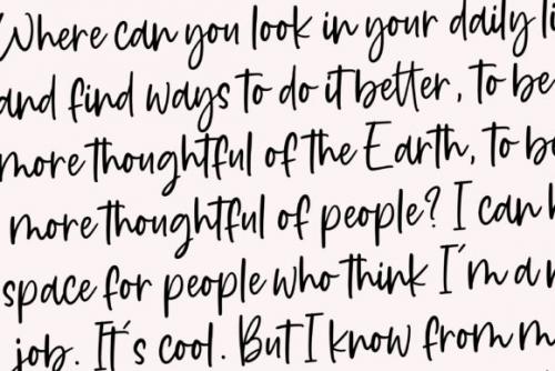 Daydream Script Font